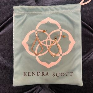 Kendra Scott Sophia drop earrings